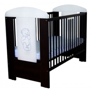 Detská drevená postieľka Jardrew Medvedík, orech